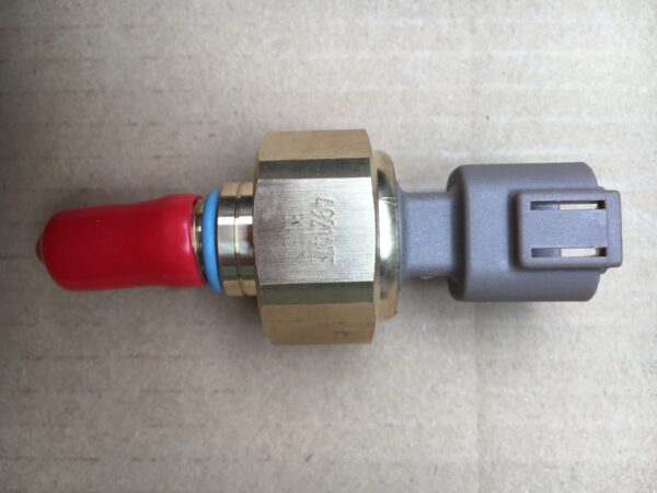 ISX QSX Engine Oil Pressure Sensor 3417185 4921475 - 图片 4